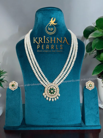 Emerald & Pearl Studded Three Rows Set