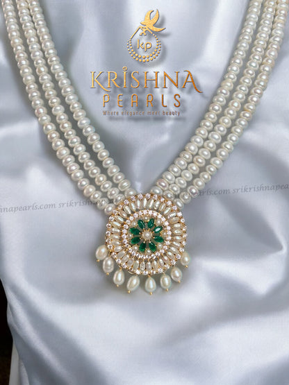 Emerald & Pearl Studded Three Rows Set