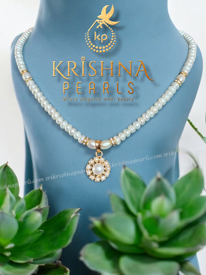 Beautiful Flower Pearl Studded Pendent Set