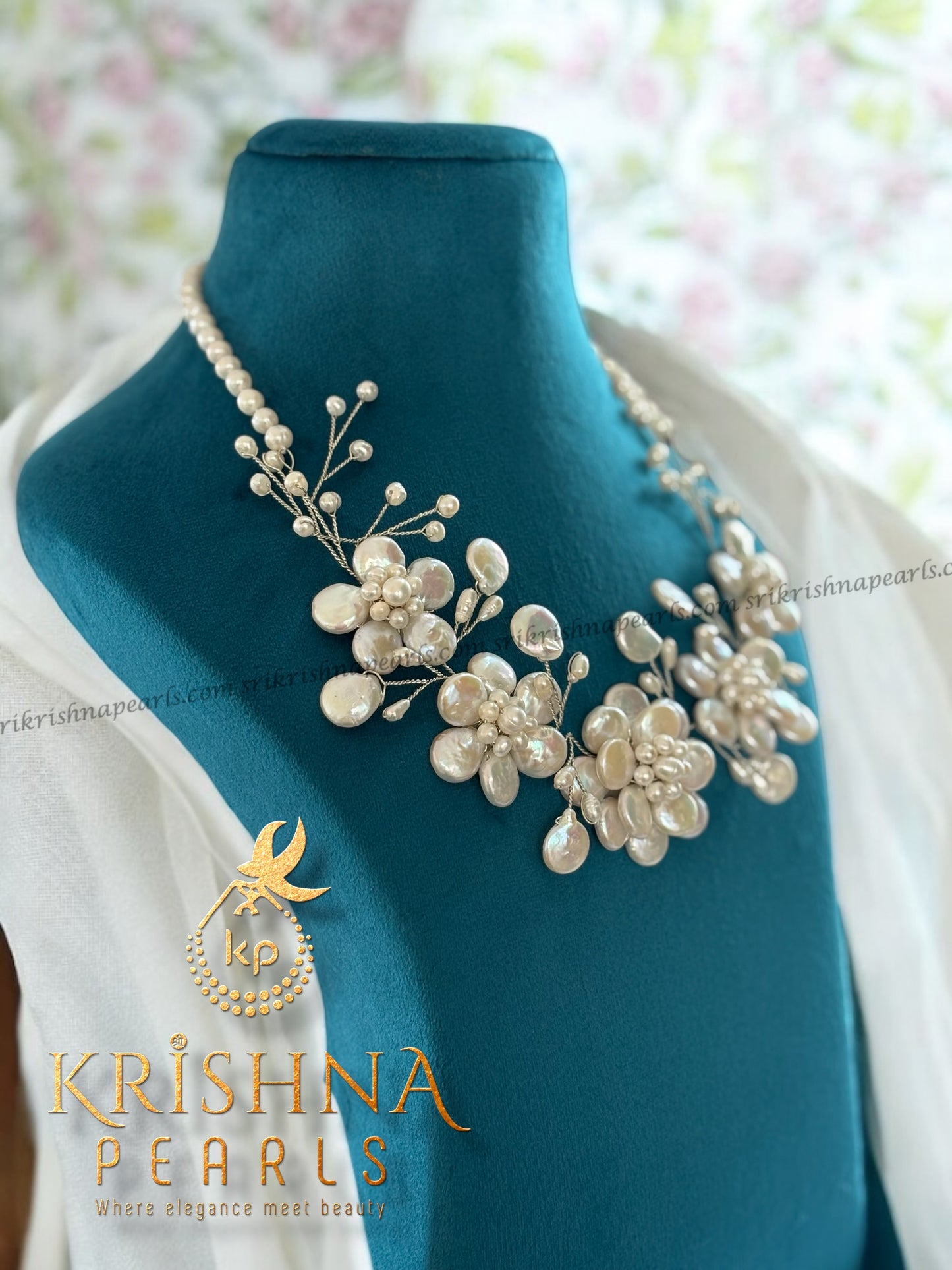 Adorable Flora Design Baroque Pearl Set