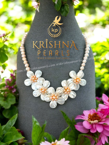 Adorable Floral Peach Pearl Necklace