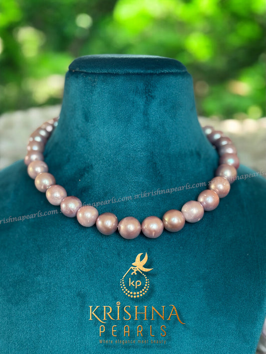 Aesthetic Voilet Shade Pearls Necklace.