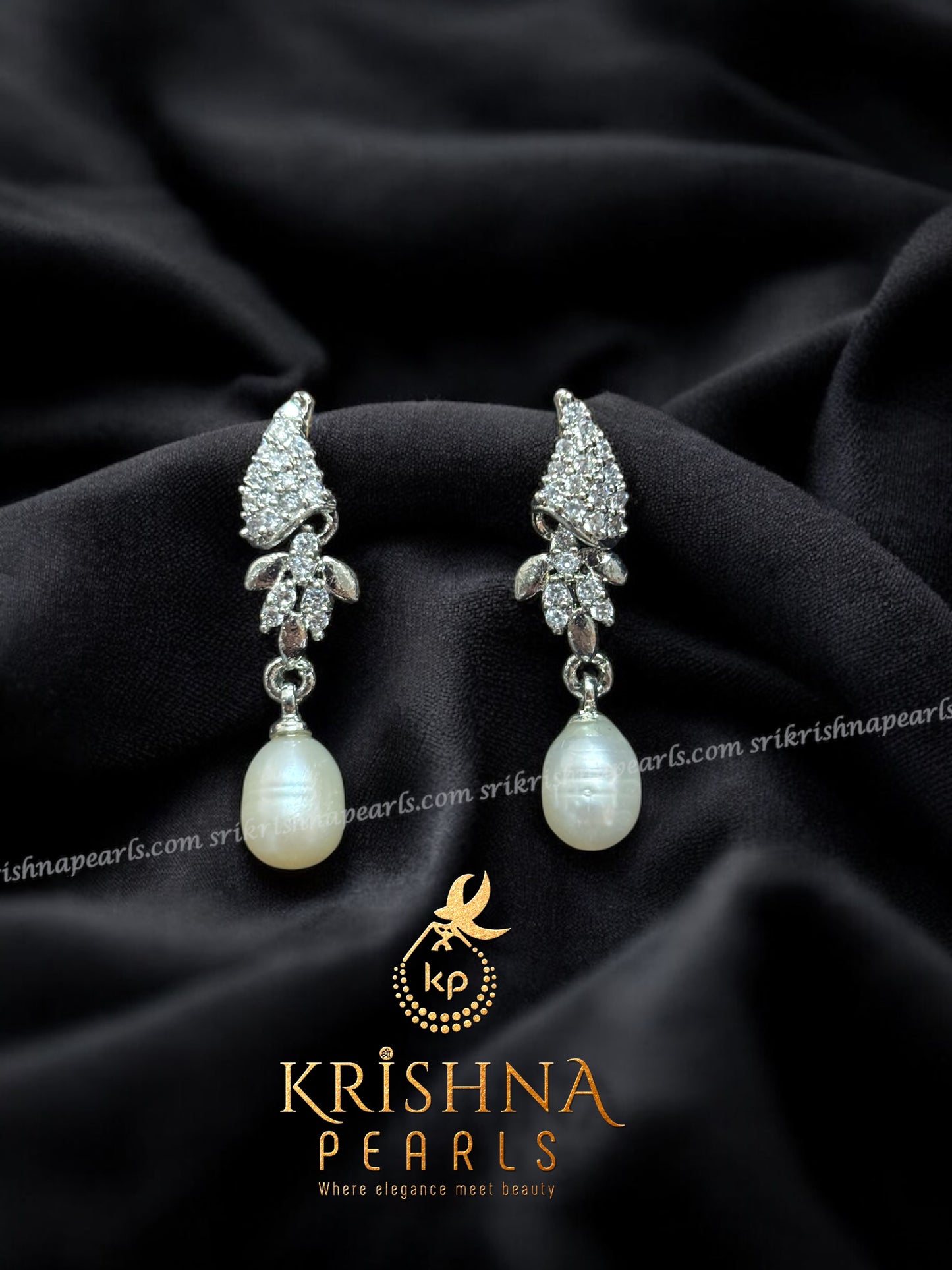 Designer Pearl Hangings