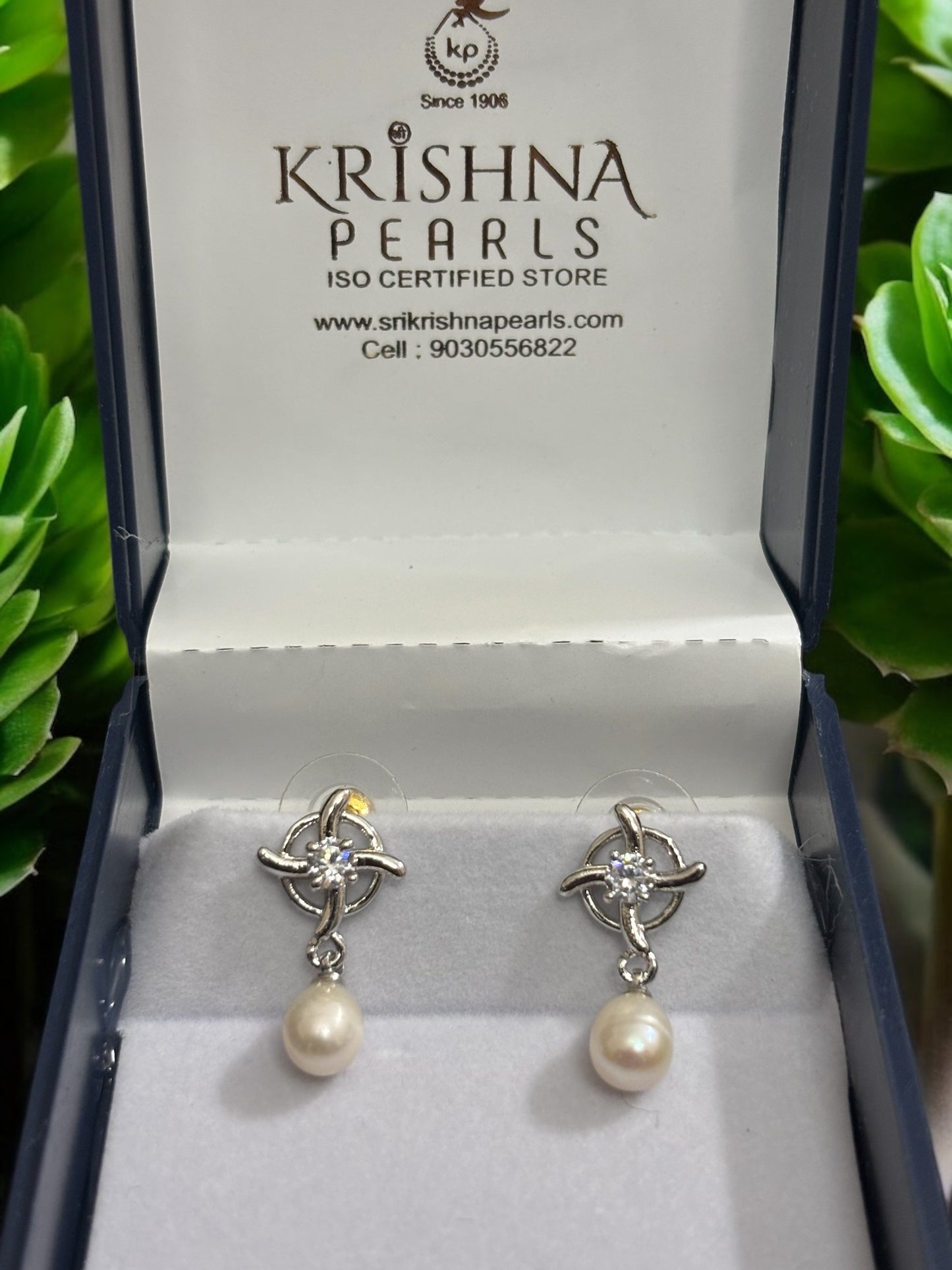 Pretty Pearl Hangings