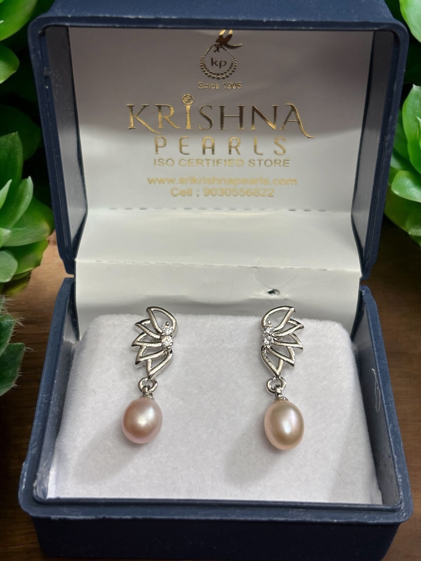 Blossom Pearl Hangings