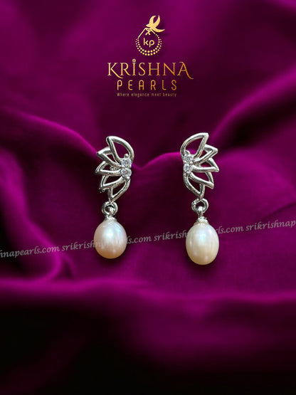 Blossom Pearl Hangings