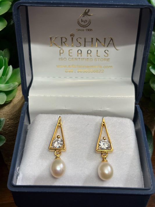 Arrowhead Pearl Hangings