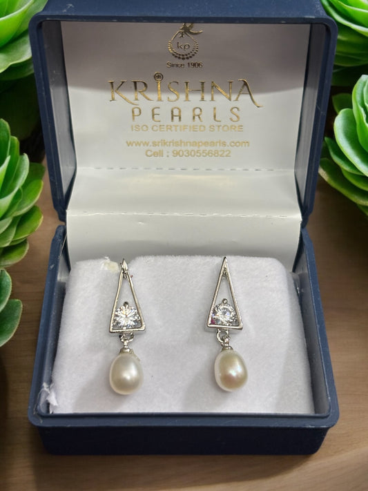 Arrowhead Pearl Hangings