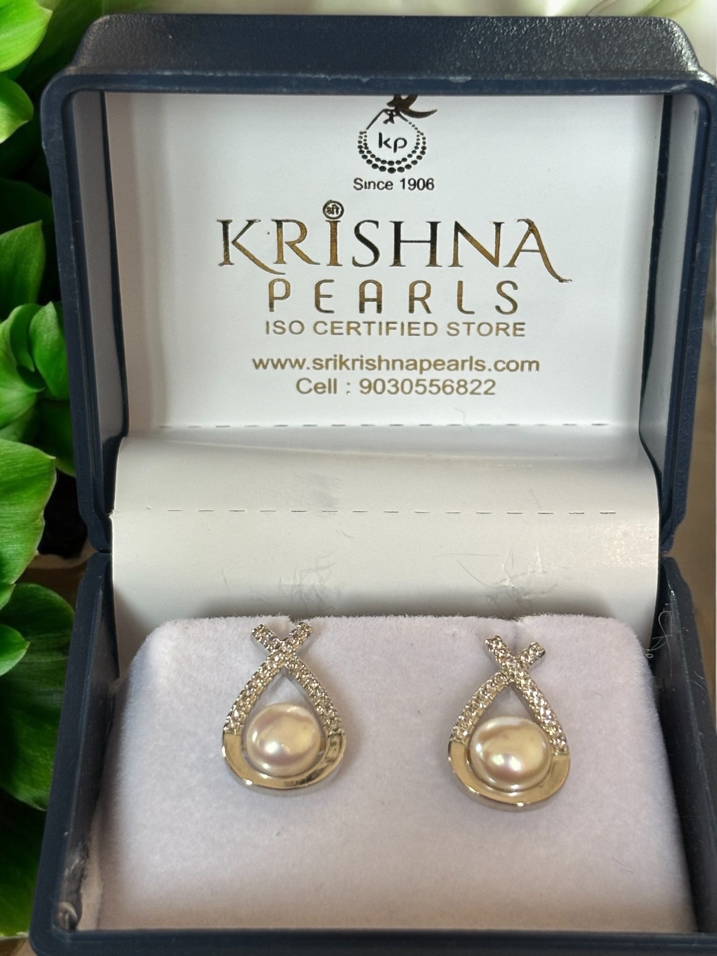 92.5 Silver Post Pin Pearl Studds