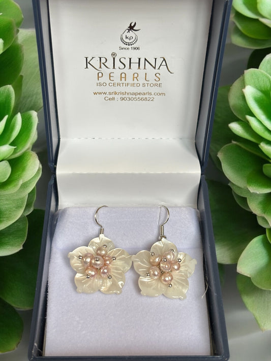 Adorable Flora Oyster Pearl Hangings