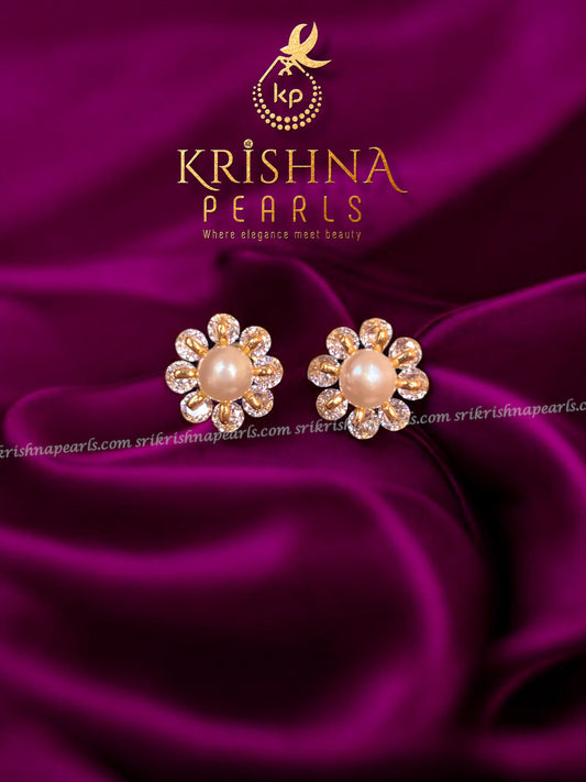 Adorable Pearl Studds