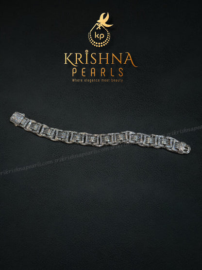 92.5 Pure Silver Diamond Studded Luxurious Braclet