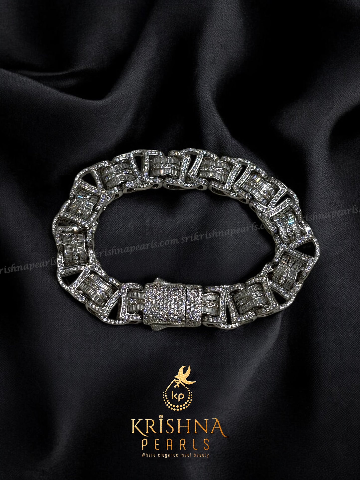 92.5 Pure Silver Diamond Studded Luxurious Braclet