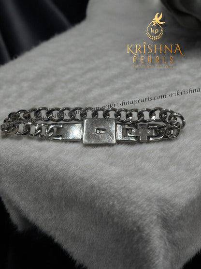 92.5  Silver Braclet With Lock And key