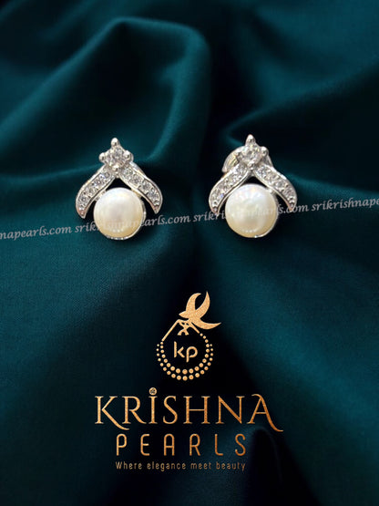 92.5 Silver Chaplet Pearl Studds