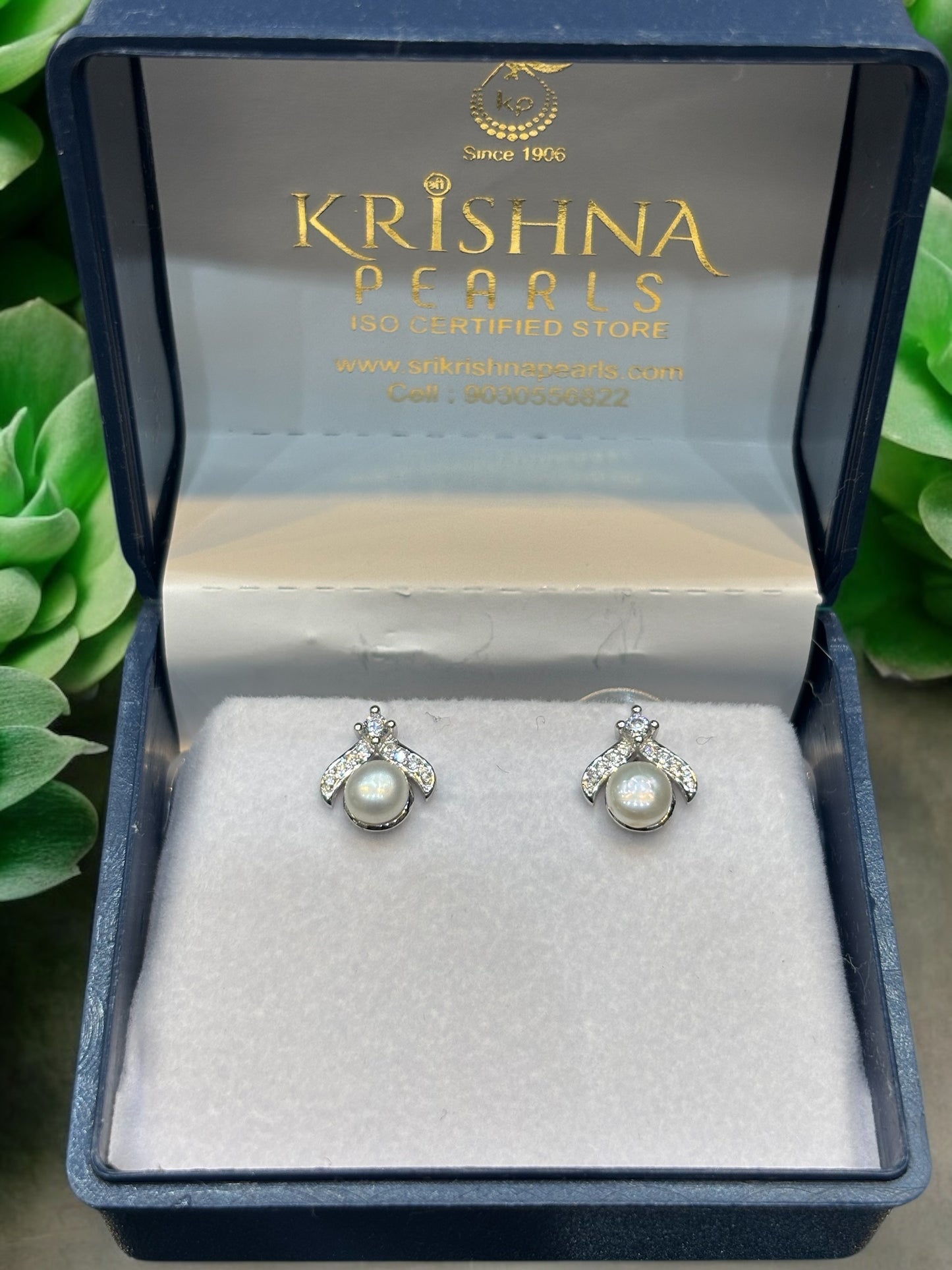 92.5 Silver Chaplet Pearl Studds