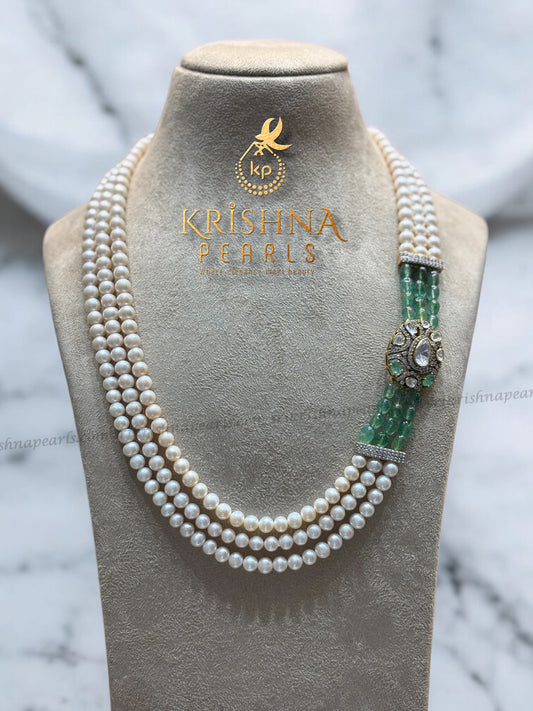 Aesthetic 92.5 Silver Green Stone Zari Polki with Round Natural Pearl Necklace Set