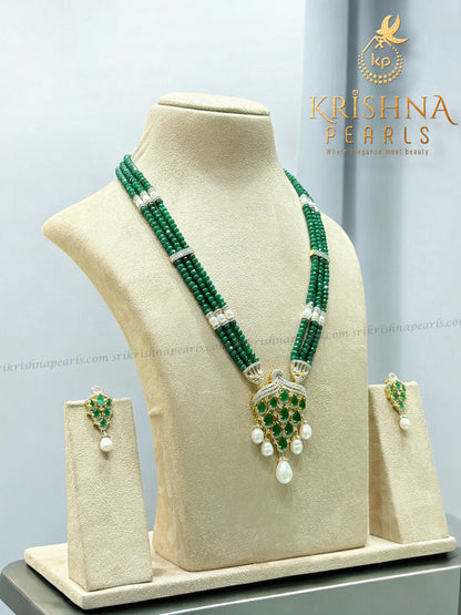 Elegant Green Jade Three Rows & Pearls Combination Necklace Set
