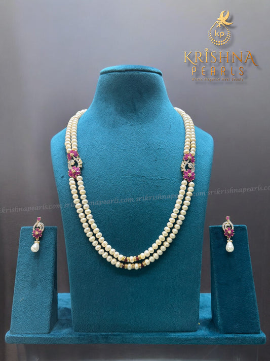 Beautiful Two Line Broch Set