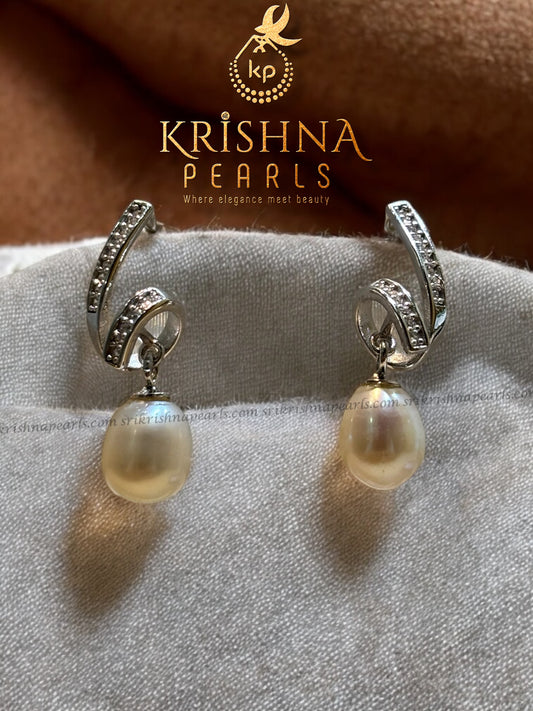 92.5 Silver Designer Pearl Hangings