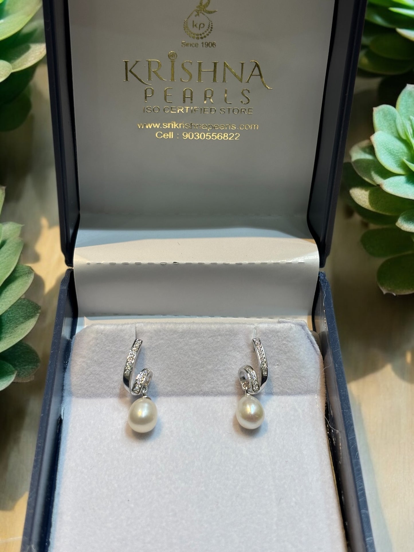 92.5 Silver Designer Pearl Hangings