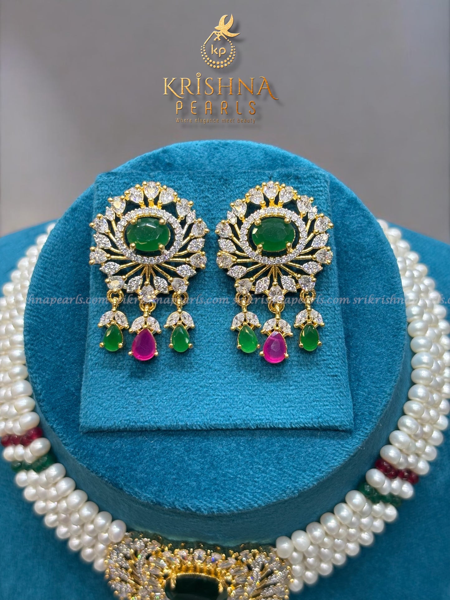 Exquisite Emerald & Ruby Studded Pearl Choker Set
