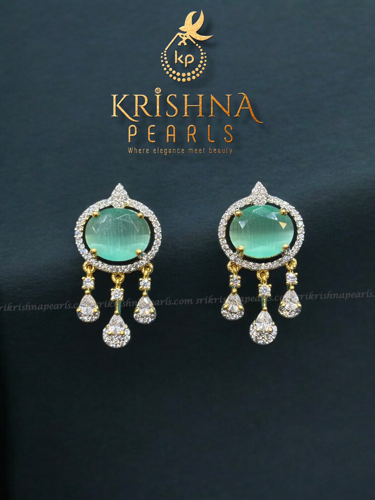 Blue Quartz Studded Pearls Choker Set