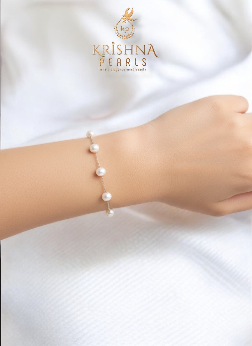 92.5 Silver Single Line Seven Pearls Bracelet