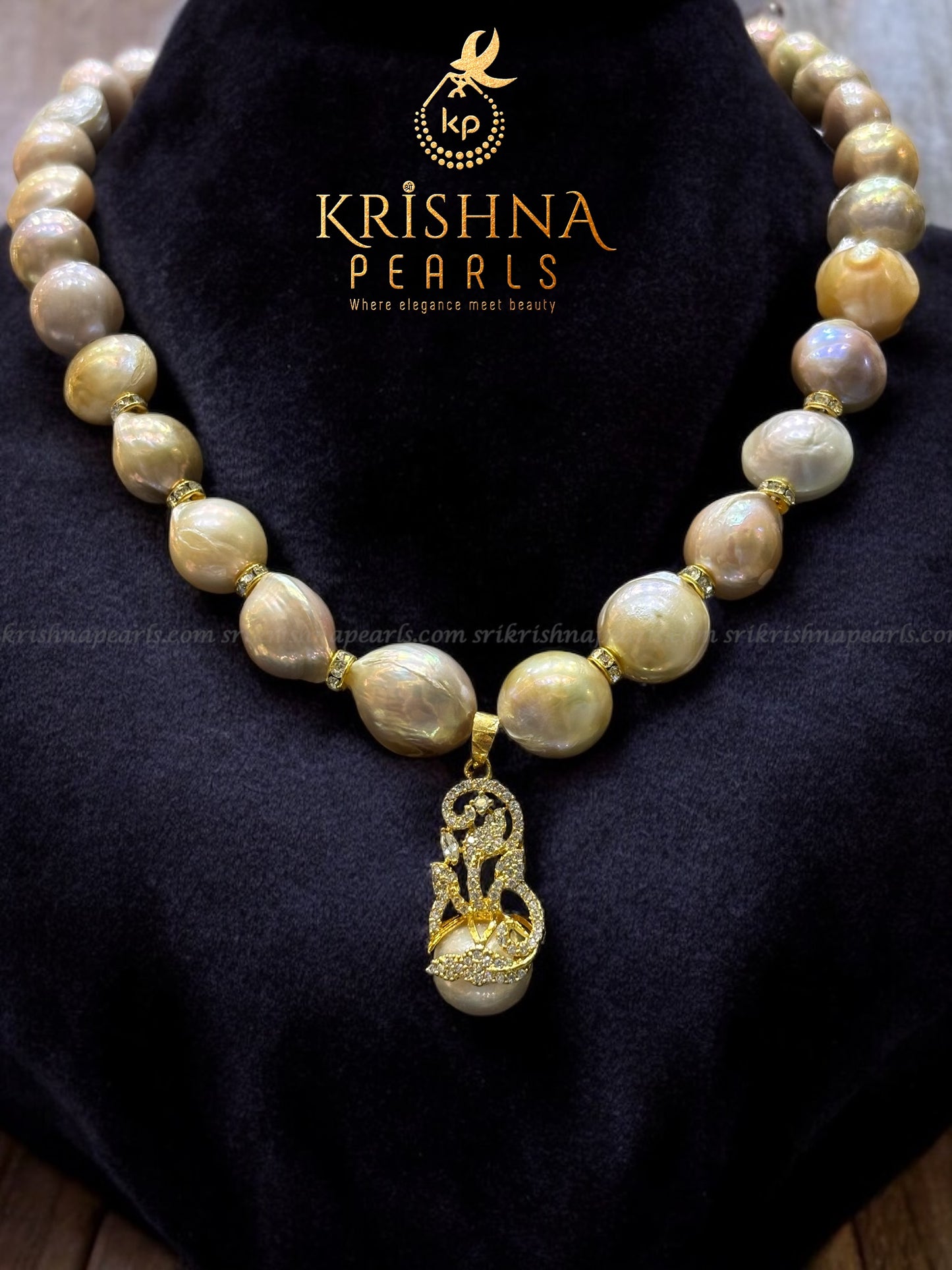 Baroque Pearl Pendent With Baroque Pearls Single Line Necklace Set