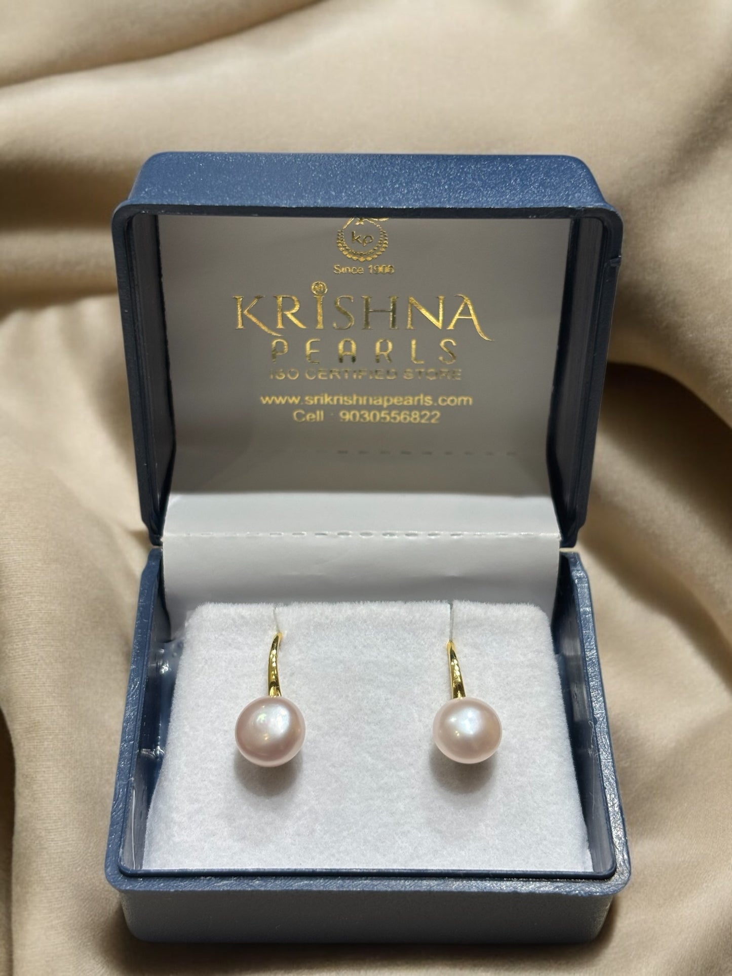 Fascinating Pink Pearls Hangings