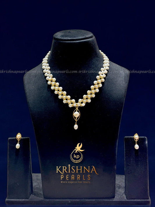 Pretty Button Pearls Necklace Set