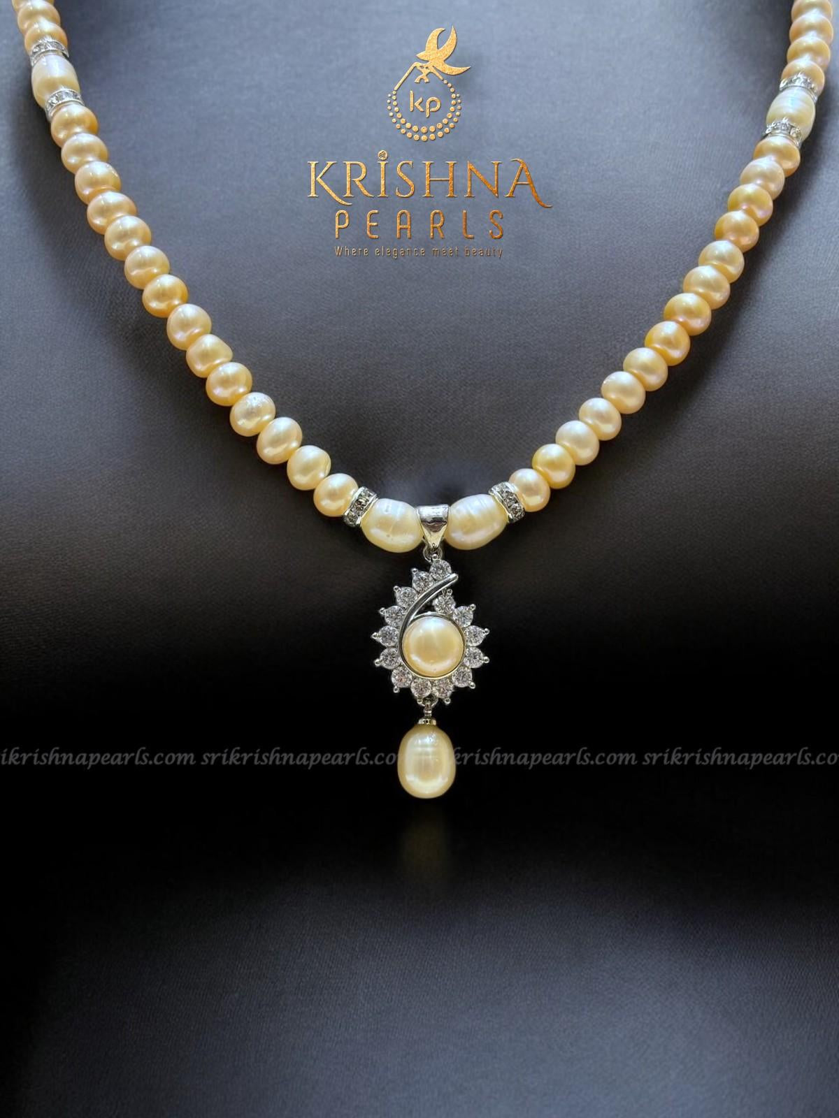 Beautiful Pink Pearl Single Line Pendent Set