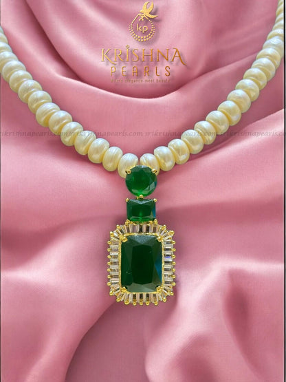 Mystic Premium Green Stone Studded Pendent Pearls Necklace Set
