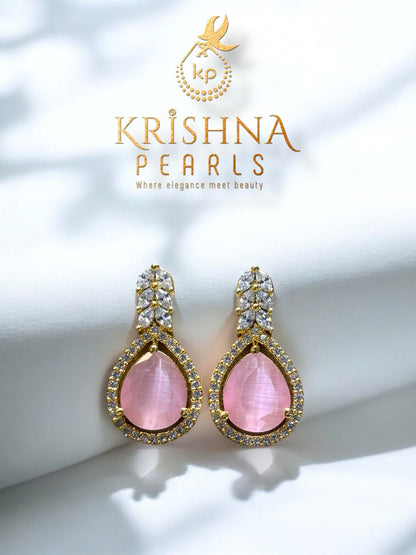 Rose Quartz Studded Pearls Necklace Set