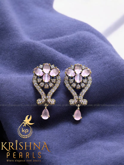 Adorable Oxidised Rose Quartz Pendent With Pearls Necklace