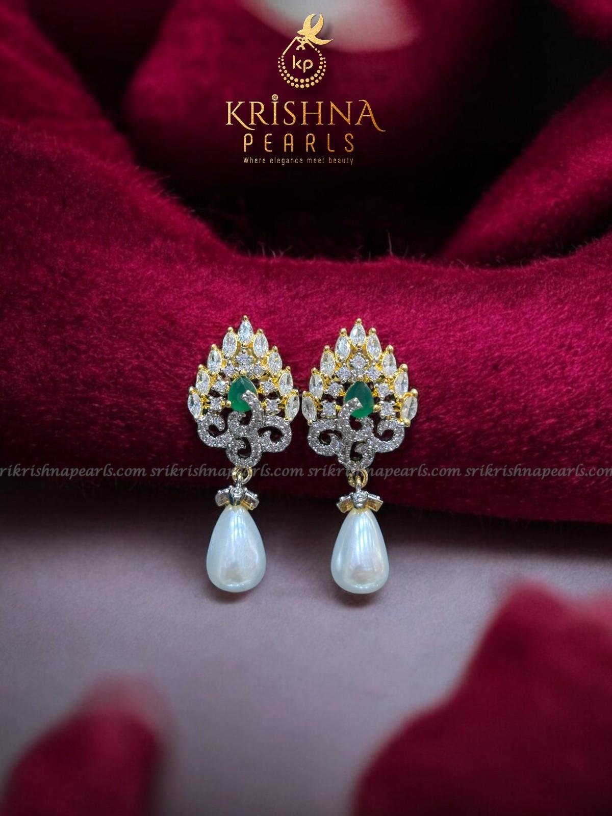 Adorable Green Stone Studded Three Row Pearls Necklace Set