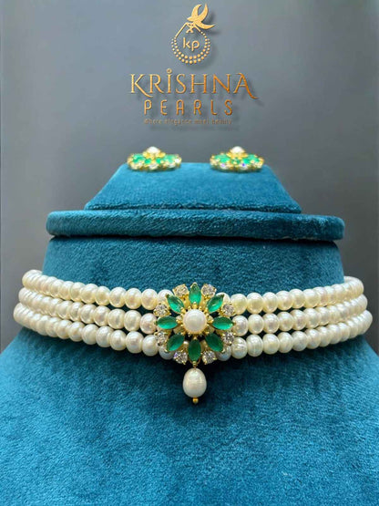 Beautiful Emerald Pendent  Pearls Three Line Choker Set