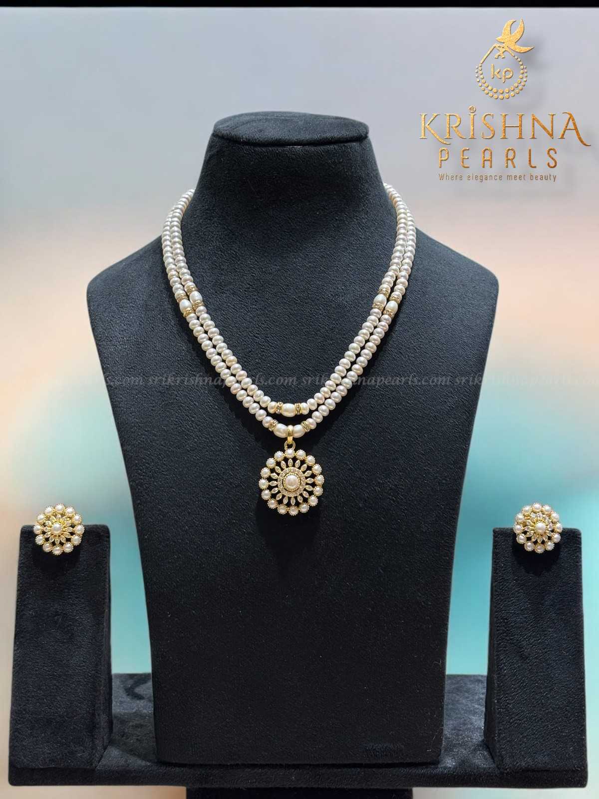 Heritage Pearl Pendent With Pearls Necklace Set