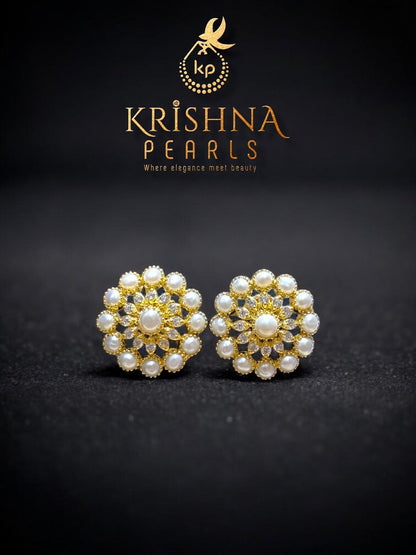 Heritage Pearl Pendent With Pearls Necklace Set