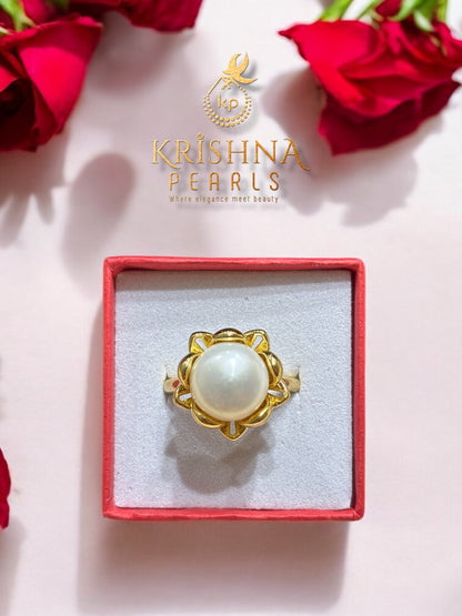 Adjustable Pearl Studded Finger Ring