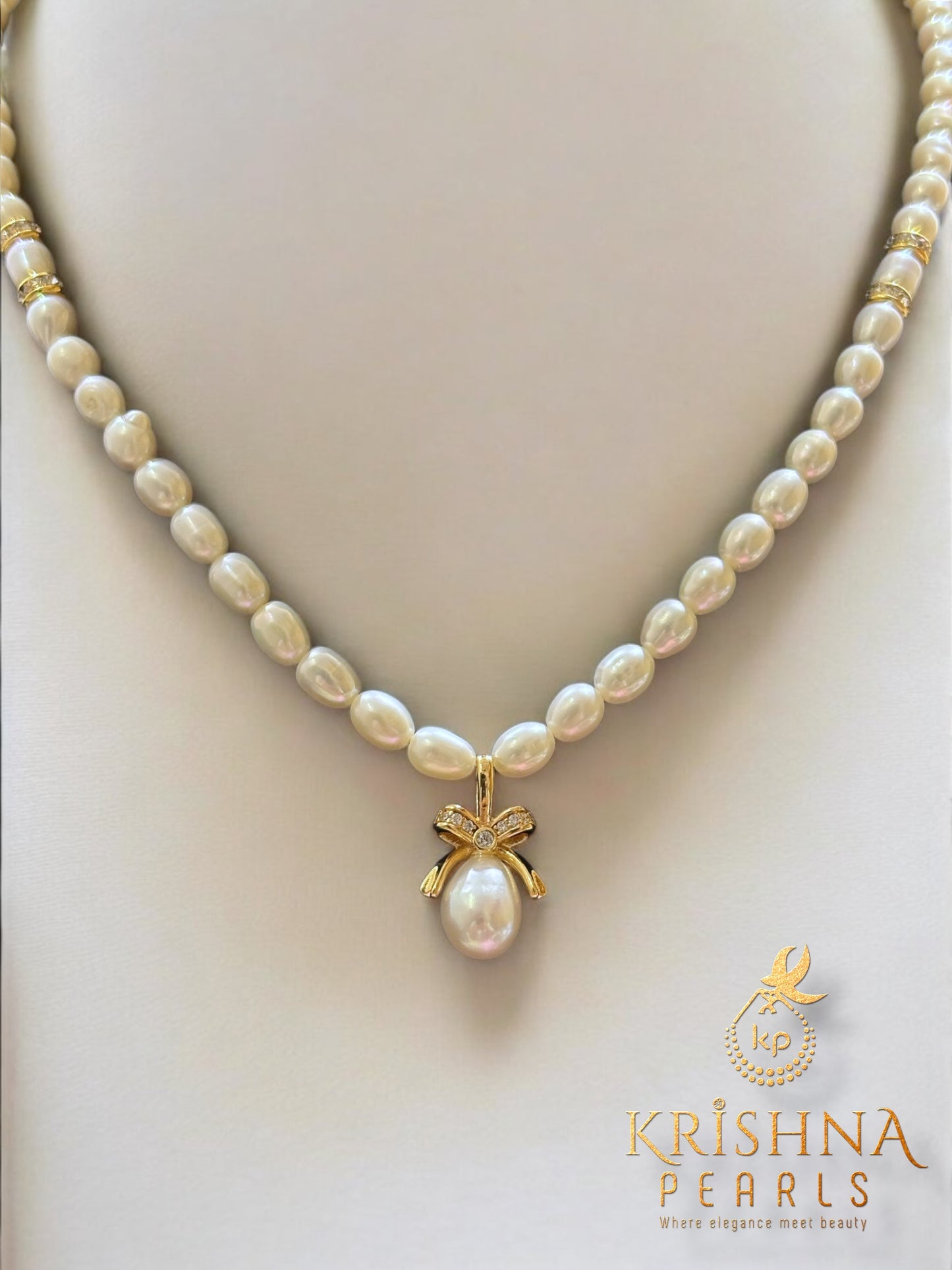 Adorable Single Pearl Drop With Oval Pearls Necklace set