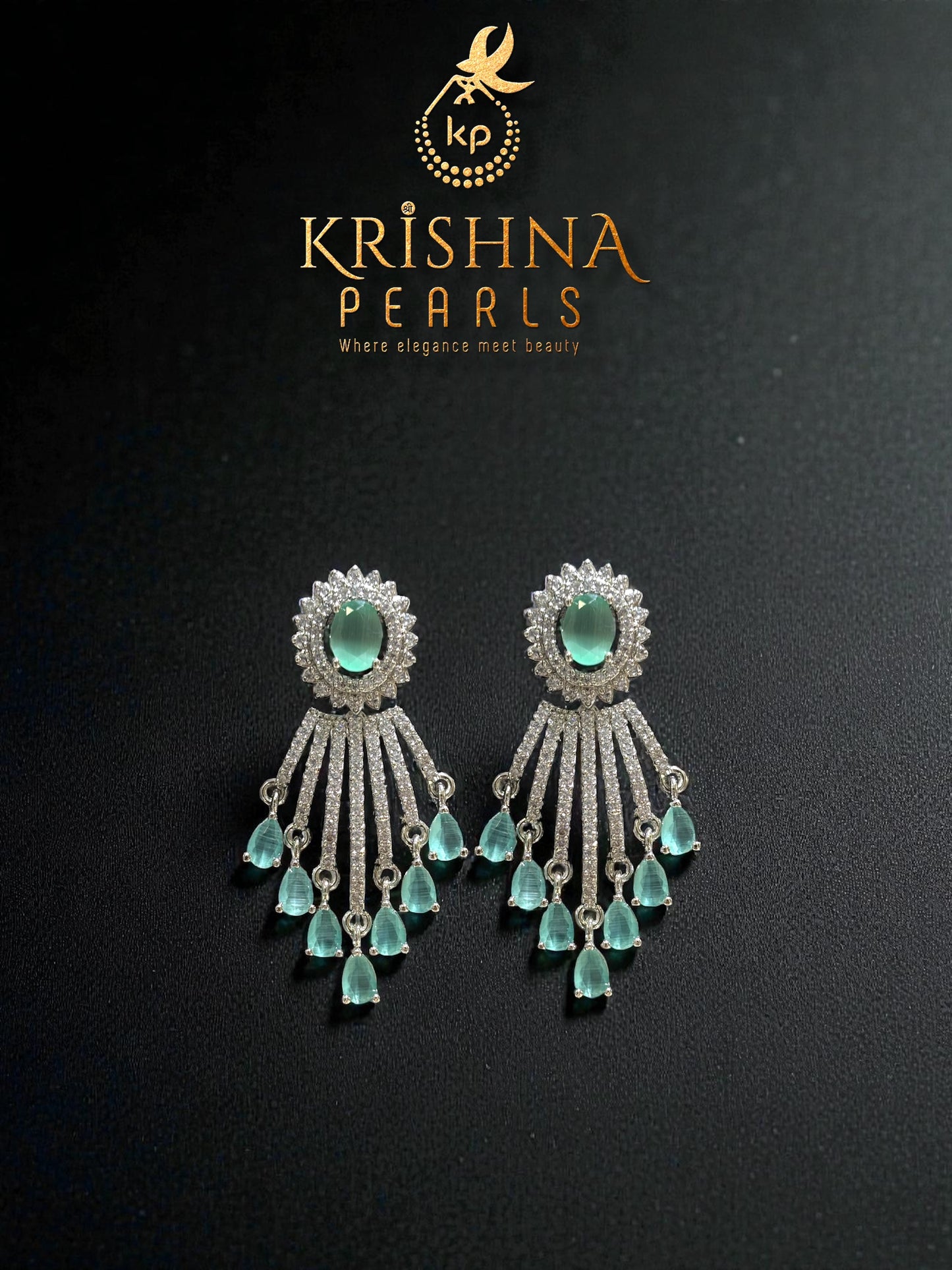 Luxurious BlueQuartz Studded Pendent With Button Pearls Necklace Set