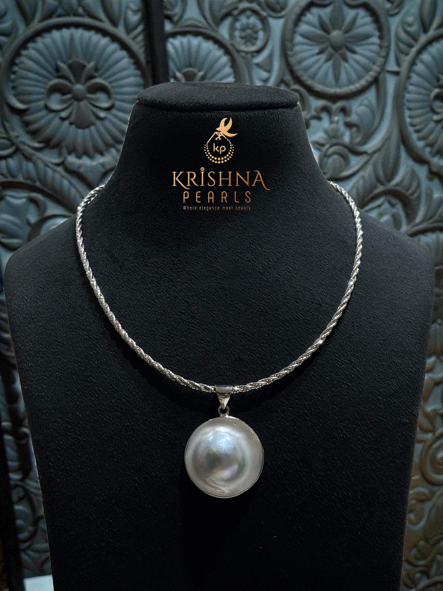 Classy 92.5 Silver Chain With Enormous Baroque Pearl Pendent
