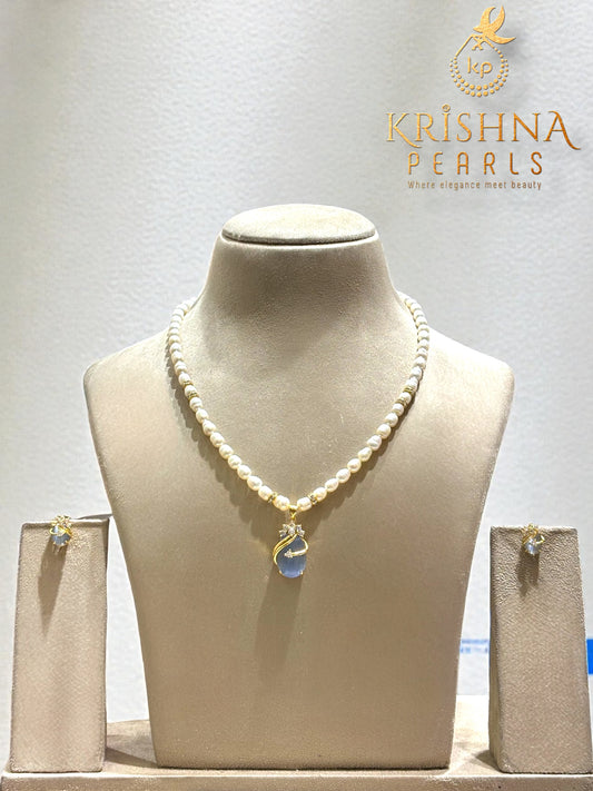 Adorable Purple Stone studded Necklace Set