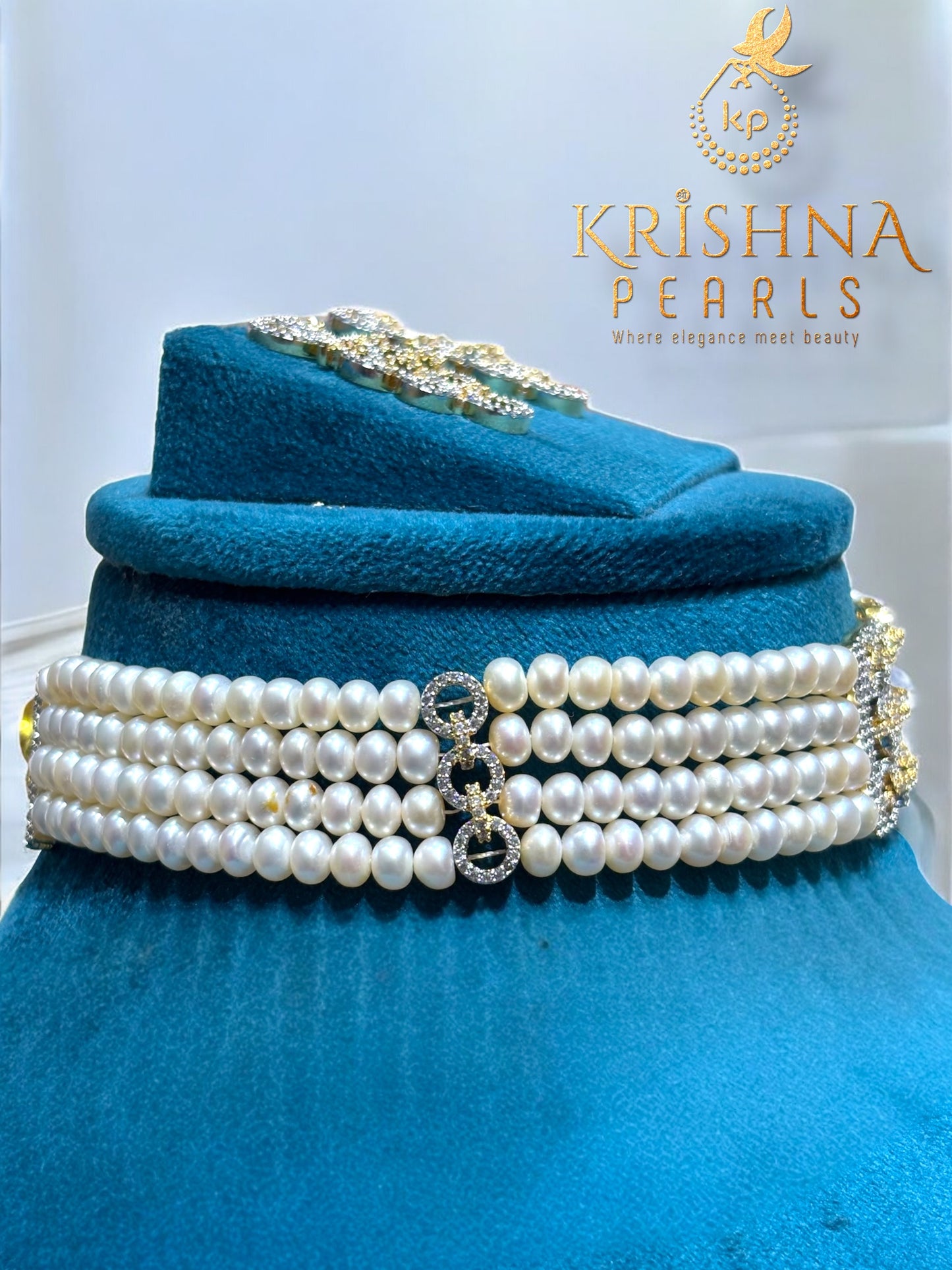 Diamond Studded Elegant Pendent With Four Layers Pearls Choker Set