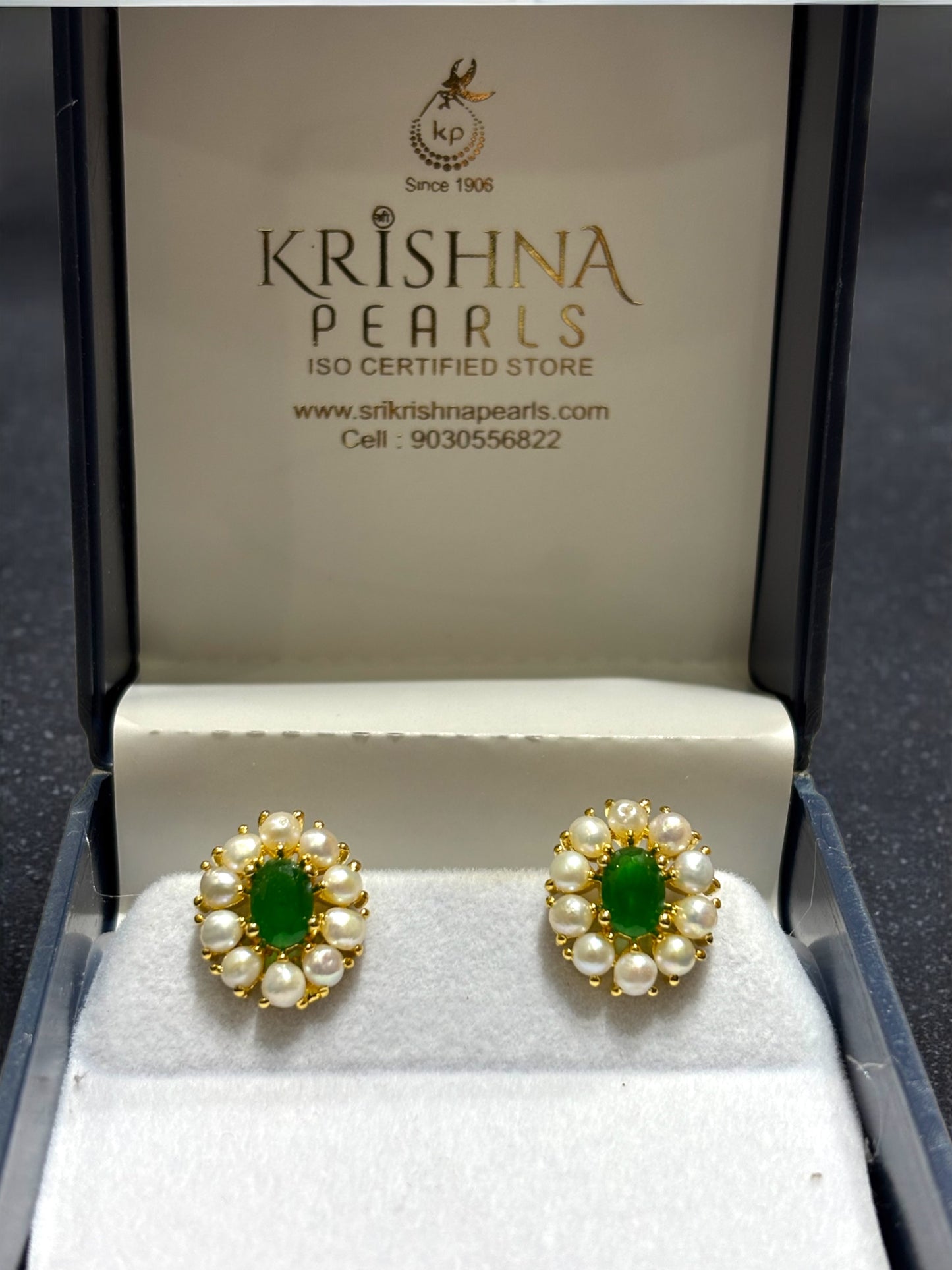 Elegant Emerald & Pearls Studded Earrings