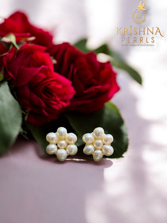 Adorable Pearls Earrings
