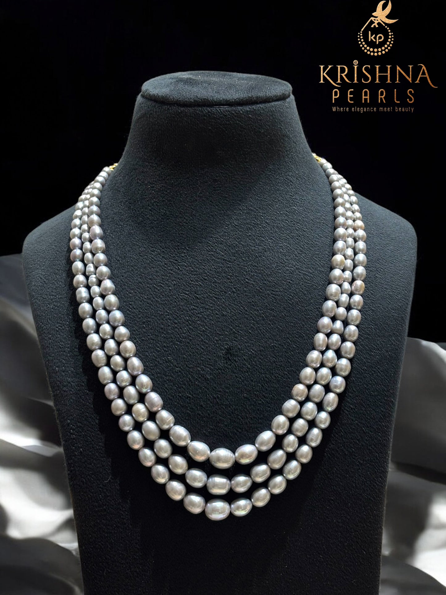Grey Triple Layer Gradation Pearls Necklace