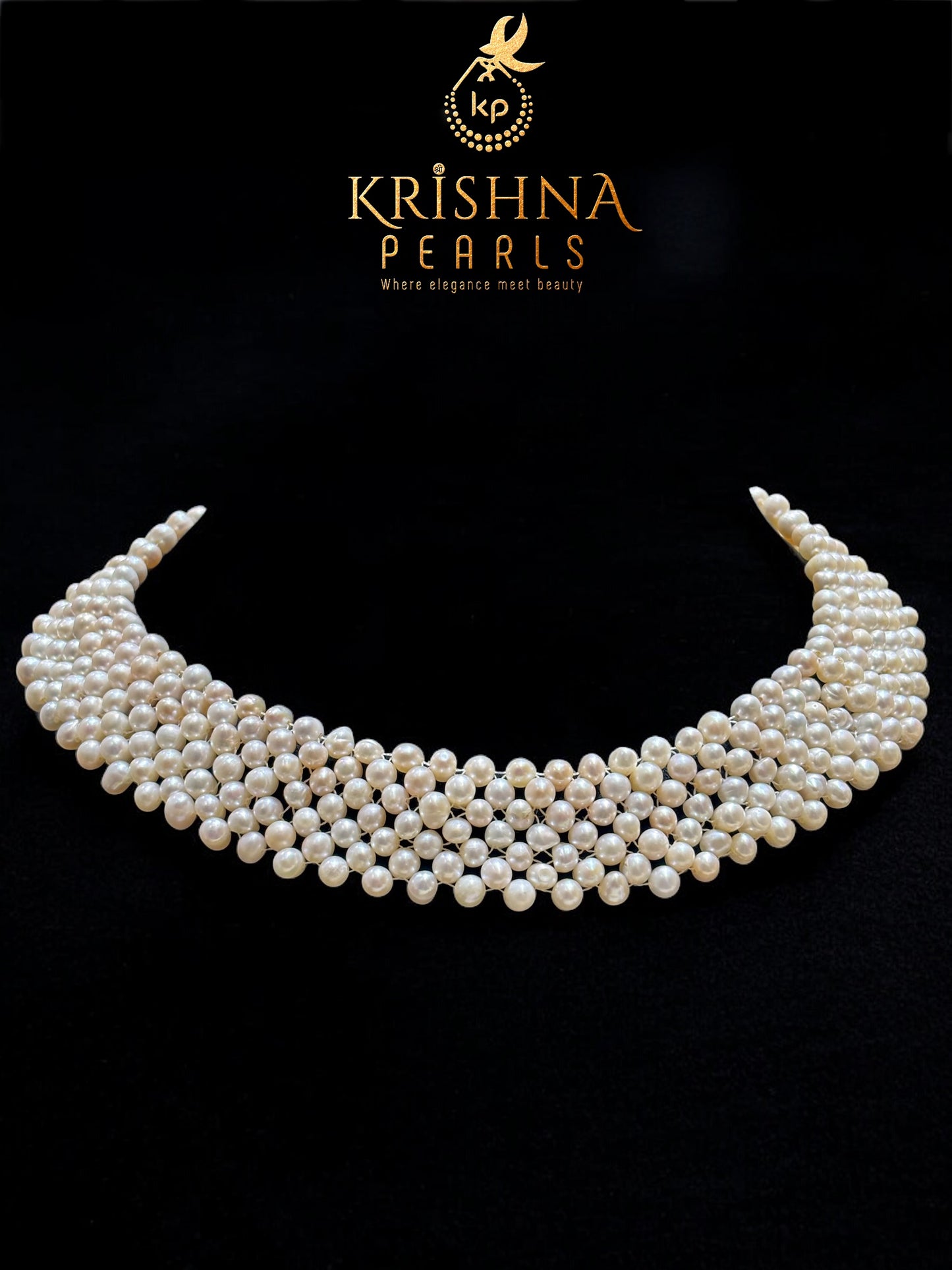 Luxurious Woven Mesh Beautiful Pearls Necklace Set