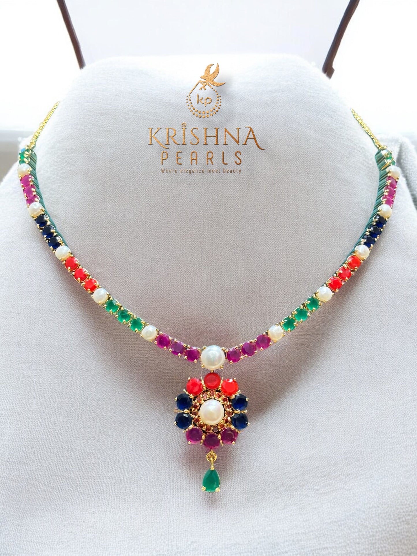 Classy MultiStone Necklace Set